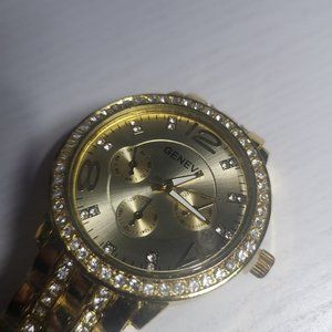 Unisex Pave Floating Crystal Diamonds Calendar Analog Quartz Watch.